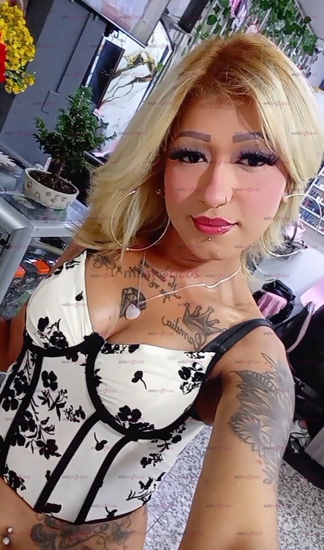FOTOS DE LINDA FLACA RUBÍA SEXY MUY APASIONADA LISTA PARA COMPLACERTE