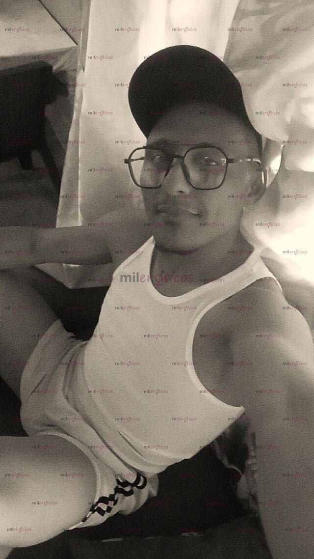 FOTOS DE SOY UN CHICO AMOROSO CARIÑOSO PARA CONOCER CHICOS Y HACERLOS SENTIR BIEN ME GUST