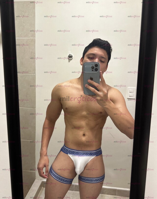 FOTOS DE VATO JOVEN GUAPO DISCRETO SÚPER CALIENTE DISPUESTO A COMPLACER EN TODO MOMENTO