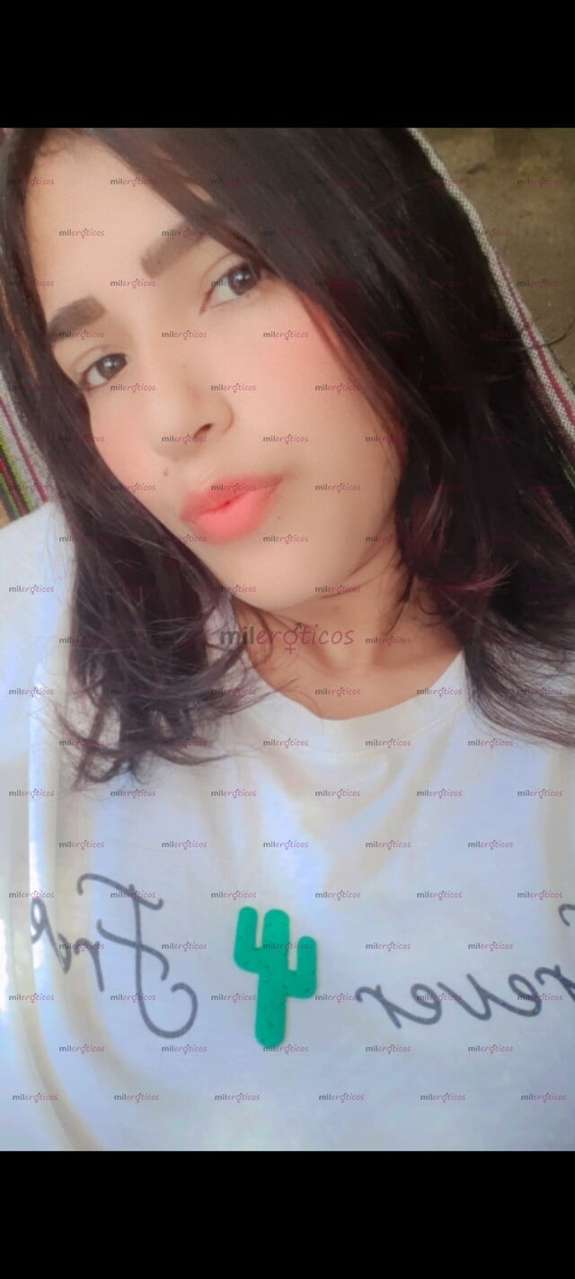 FOTOS DE HOLA AMOR SOY TU FLAQUITA DISPUESTA A COMPLACER TODAS TUS FANTASIAS