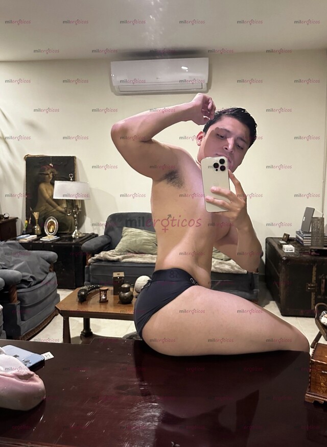 FOTOS DE VATO JOVEN GUAPO DISCRETO SÚPER CALIENTE DISPUESTO A COMPLACER EN TODO MOMENTO