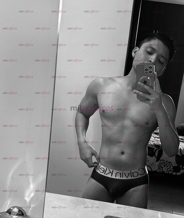 FOTOS DE VATO JOVEN GUAPO DISCRETO SÚPER CALIENTE DISPUESTO A COMPLACER EN TODO MOMENTO