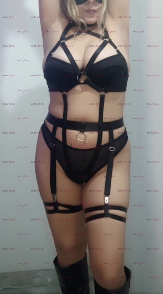FOTOS DE MADURITA COLOMBIANA.SENOS GRANDES NATURALES CUERPO Y SONRISA HERMOSA VEN Y DISFR