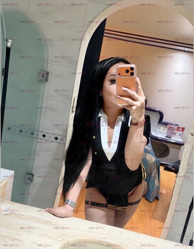 FOTOS DE ANA NICOLE EXPERTA EN PRIMERIZOS GOLOSITA CALIENTE CON LUGAR