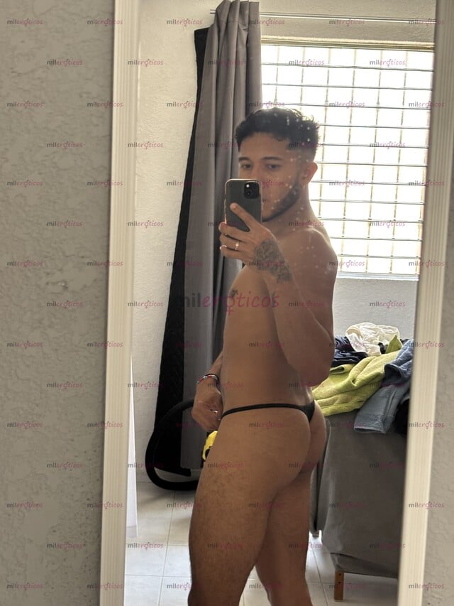 FOTOS DE JOVEN MORENO GUAPO Y VERGON LISTO PARA DARTE TU RATO DE SATISFACCIÓN
