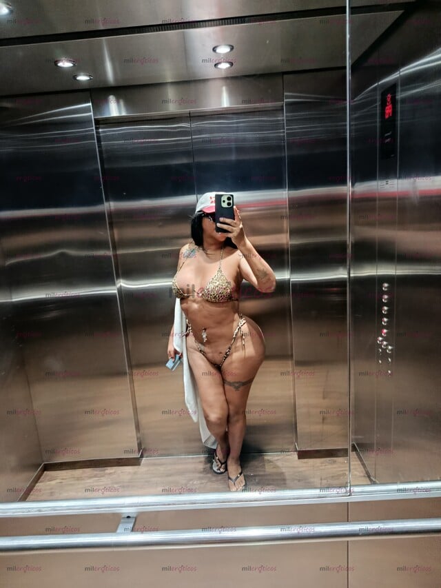 FOTOS DE MUÑEKOTA DE CHOCOLATE DE 169 DE ESTATURA MODELO MAMAZOTA25AÑOS REYNA DEL ANAL