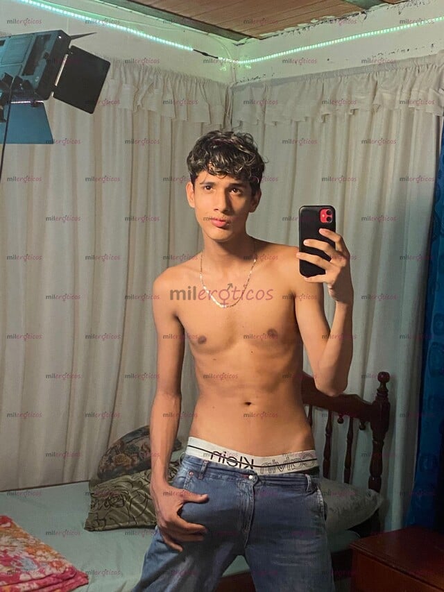 FOTOS DE FLACO CALIENTE TRAGÓN VERSÁTIL XXL .....