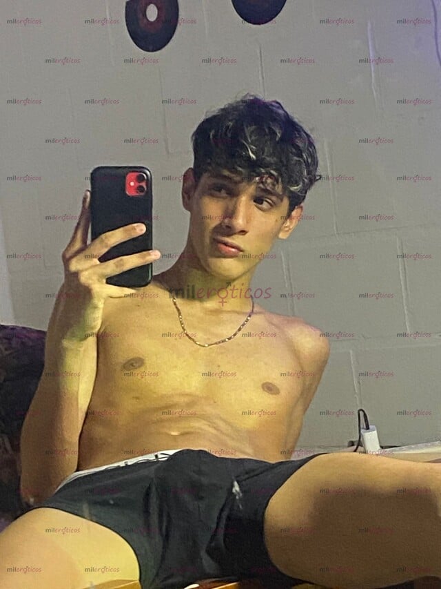 FOTOS DE FLACO CALIENTE TRAGÓN VERSÁTIL XXL .....