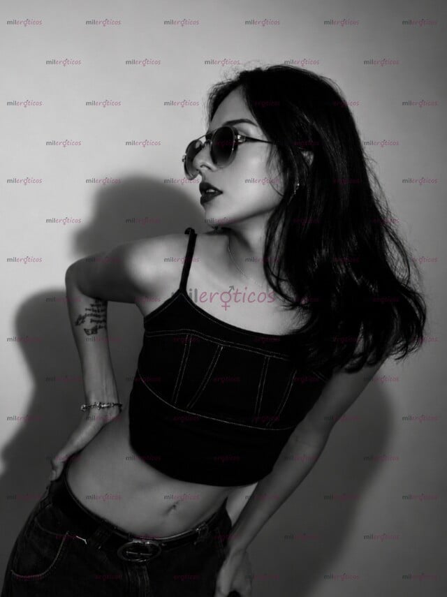 FOTOS DE MODELO TRANS, ESTUDIANTE UNIVERSITARIA TRANSEXUAL DE 22 AÑOS