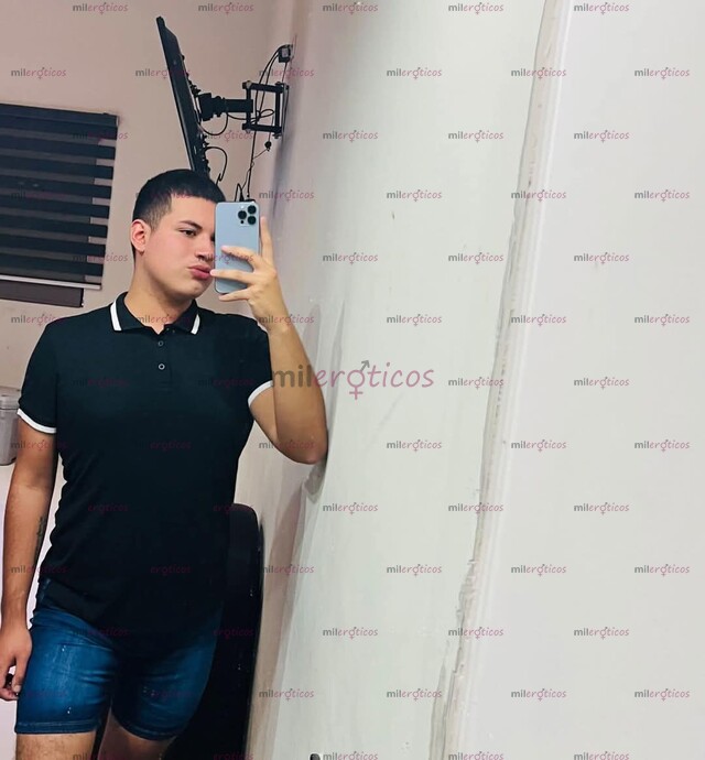 FOTOS DE ROBERTO JOVEN DE MUY BUEN VER , DISPONIBLE EN TU CIUDAD!