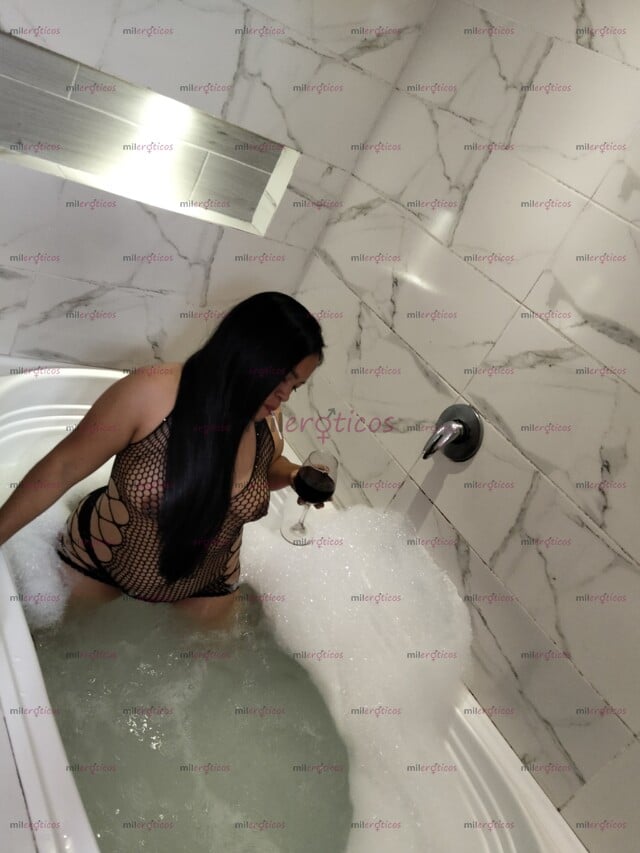 FOTOS DE SCARLET TU INDIA TRAVIESA DISPUESTA A COMPLACER TUS FETICHES