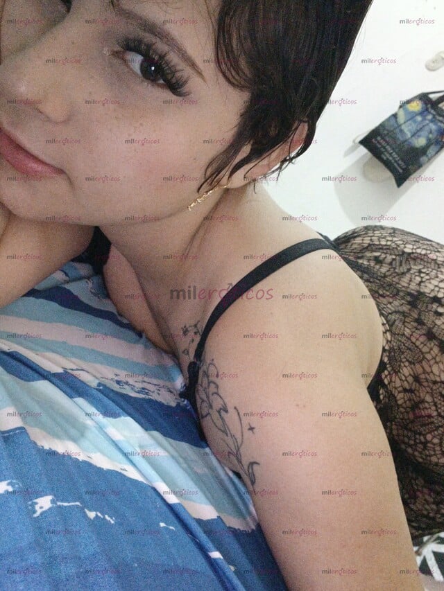 FOTOS DE HOLA, ME LLAMO DAY Y TENGO 18 AÑOS, AVECES EN MIS TIEMPOS LIBRES ME DEDICO A EST