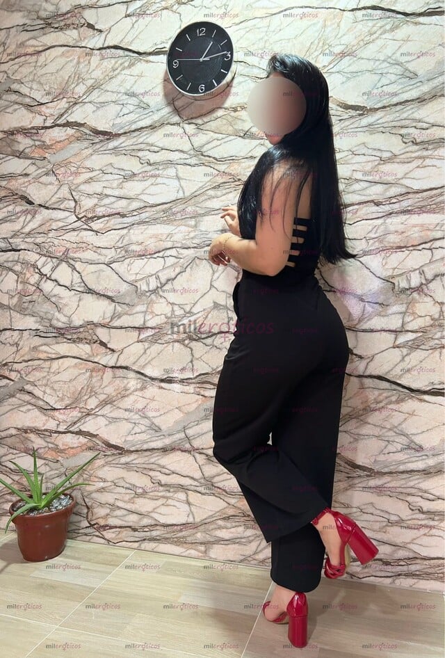 FOTOS DE HERMOSA MASAJISTA DE 19 AÑOS TE ENCANTARA MIS DELICADAS MANOS