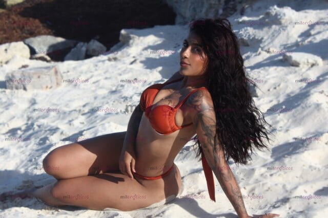 FOTOS DE ESTA MORENITA CACHONDA TE LA MAMARA RICO MI AMOR