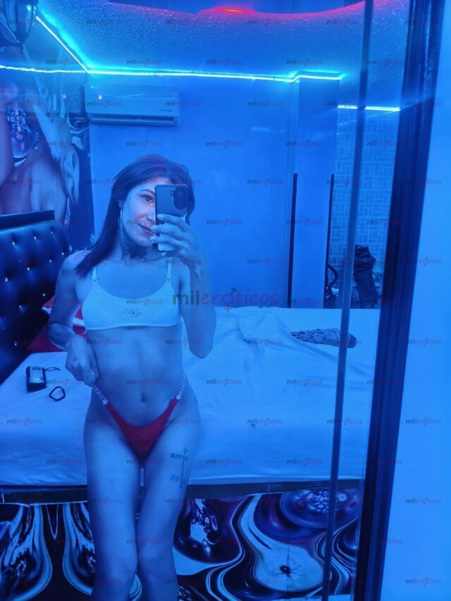 FOTOS DE TRANS TIERNA DELICADA Y SUMISA DISPONIBLE PARA COMPLACERTE TUS FANTASIAS