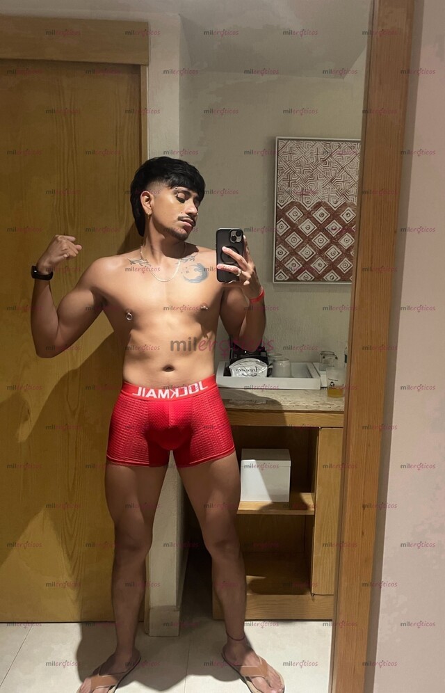 FOTOS DE CHICO ATRACTIVO Y CALIENTE DE 23 AÑOS , VAMOS A PASARLA RICO