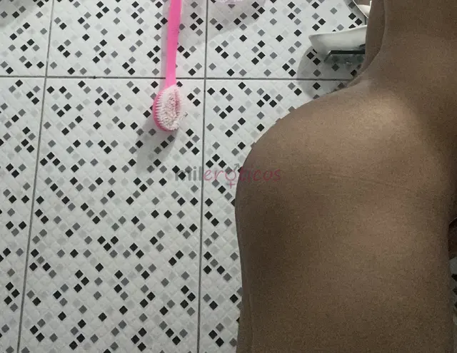 Ola prazer charles recem chegado em manausatendo de tudo vem se satisfazernao tenho local eu vou ate voceatendo ativo passivo e versatilsou limpo chei...