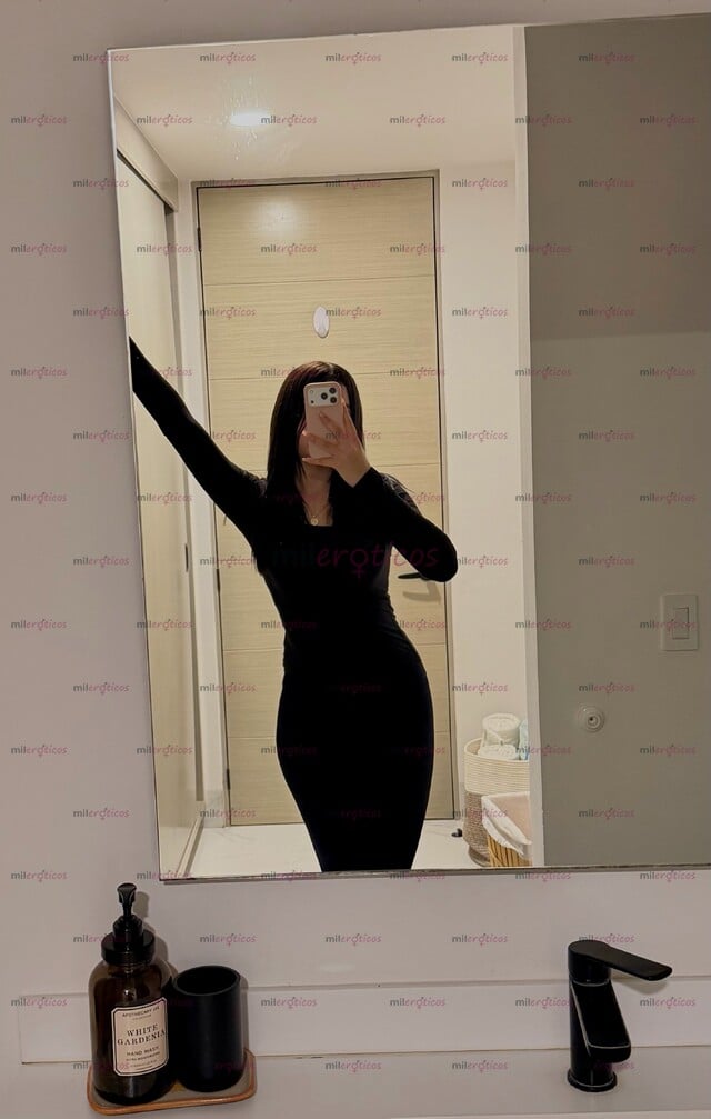 FOTOS DE VALENTINA NUEVA 19 AÑOS ALTA DELGADA PIEL CLARA