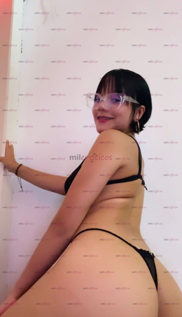FOTOS DE IVANNA JOVENCITA DIVERTIDA ME ENCANTA GEMIR FUERTE Y CHORREAR MUCHO, JOI, LENCER