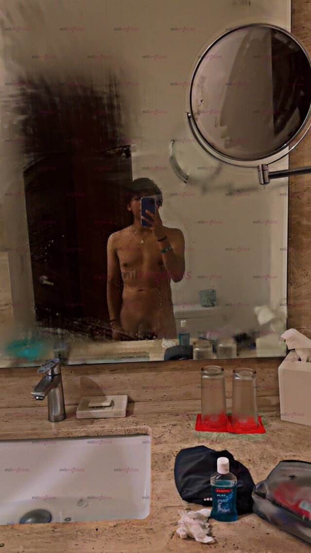 FOTOS DE OSVALDO, ESCÁPATE DE LA RUTINA CON UN CHICO DE 22 AÑOS, ATENTO Y DIVERTIDO