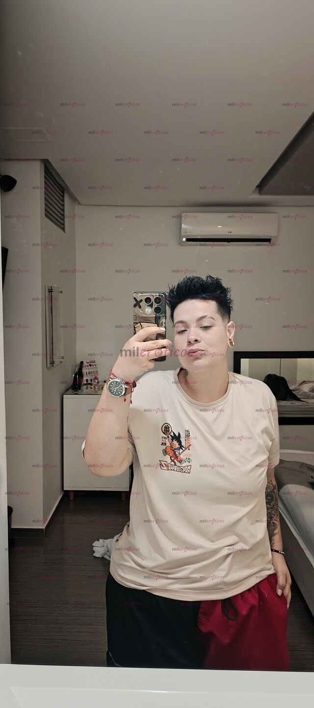FOTOS DE DESEAS EXPLORAR TU MENTE DISFRUTAR CADA CONTENIDO CHICA GORDITA TOMBOY