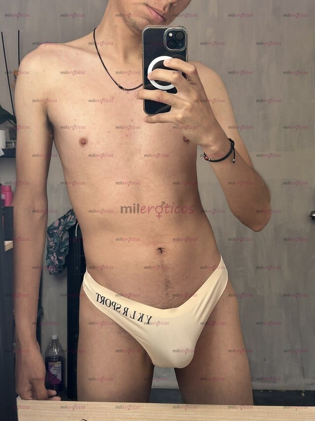 FOTOS DE EL FORÁNEO VERGON XDDDDDDD JAJAJA JAJAJAJA SINDKDNDK