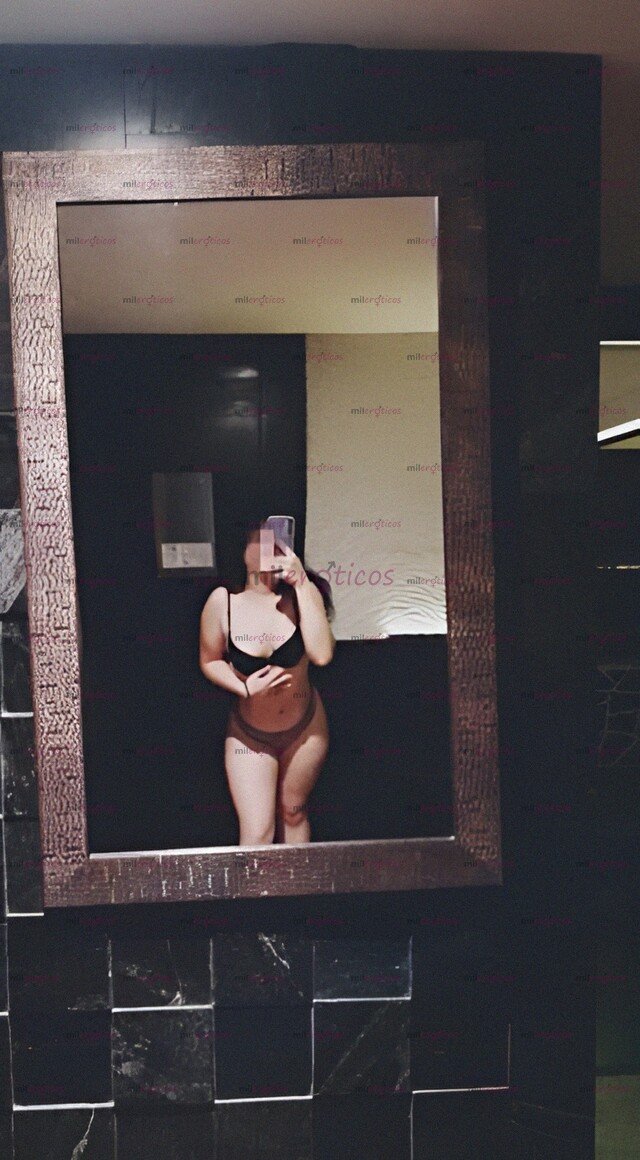 FOTOS DE CHAPARRITA NALGONA RECORRE MI DELICIOSO CUERPO CON TUS LABIOS AMOR