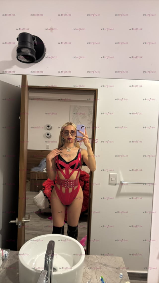 FOTOS DE SOFÍA CHICA TRANS, NIÑA BIEN, PUTONA Y COMPLACIENTE
