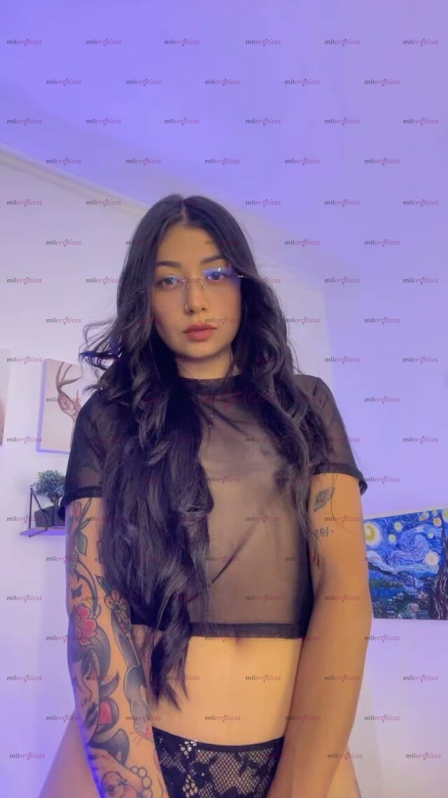 FOTOS DE UNA PAISA BIEN CACHONDA Y CALIENTE. ESTÁS DISPUESTO A PASARLA MUY RICO CONMIGO?