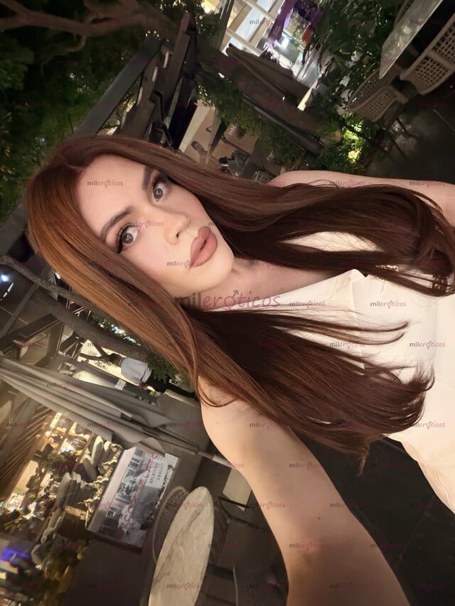 FOTOS DE TU CARAMELO FAVORITO, NIÑA FEMENINA Y COMPLACIENTE