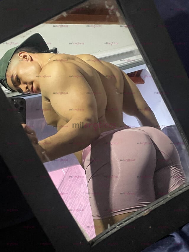 FOTOS DE MODELO COLOMBIANO FITNESS VERSÁTIL MUY CALIENTE!!!!!!