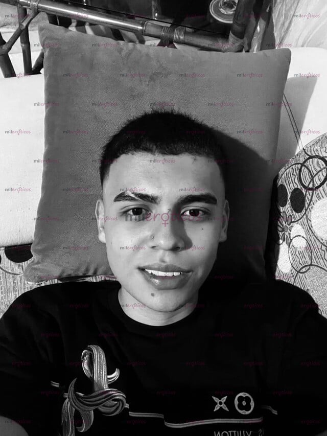 FOTOS DE PINTA 19 AÑITOS MENTE ABIERTA Y DISPUESTO A CUMPLIR TU MAYORES FANTASIAS