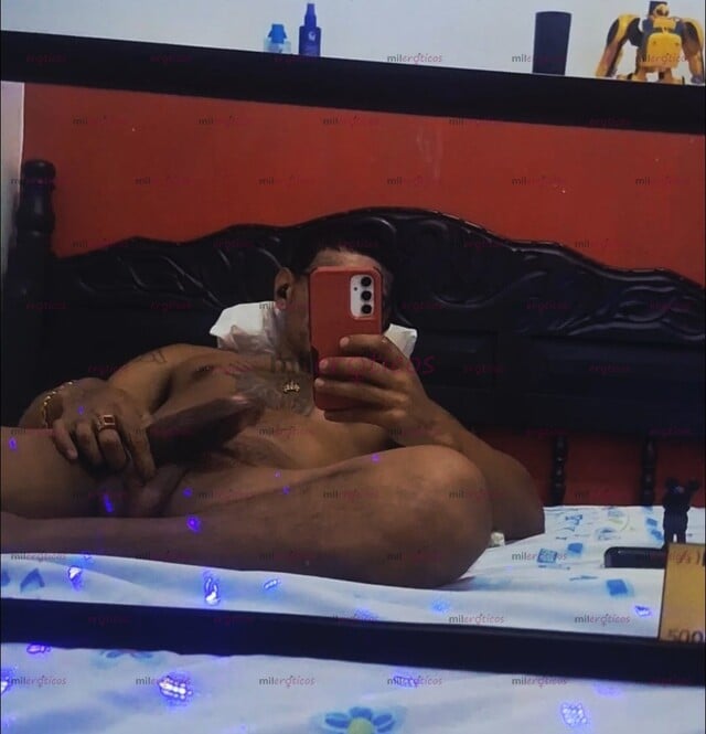 FOTOS DE LIL.DADDY CHAKAL ROMPE CULOS DE PASO POR TU CIUDAD CON 18 CM DE VERGA .