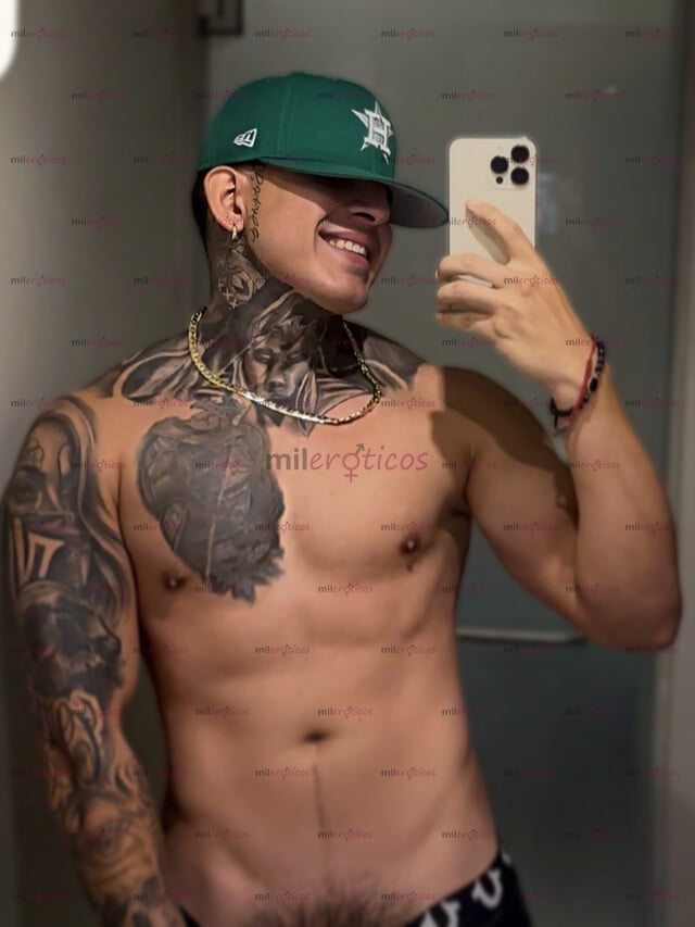 FOTOS DE NUEVO HOMBRE CHACAL TATUADO 100% RICO PARA COMPLACER TODAS TUS NECESIDADES
