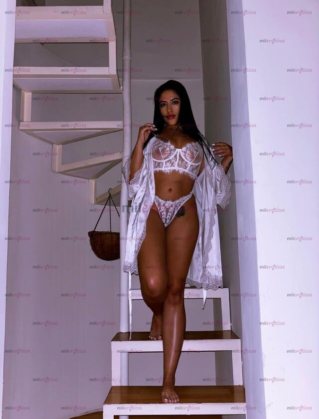 FOTOS DE COLOMBIANA PELI NEGRA CARIÑOSA, COMPLACIENTE, AMOROSA Y SÚPER CALIENTE