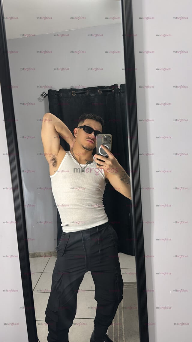 FOTOS DE PRIMERA VEZ HETERO EXTRANJERO CHAKAL VARONIL CON BUENA VERGA GRUESA