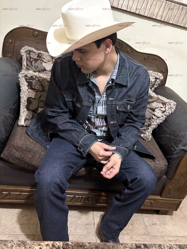 FOTOS DE MORRO ACTIVO VERGON, LISTO PARA DARTE LECHE Y UN COGIDON.