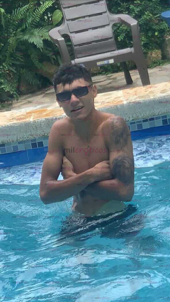 FOTOS DE POLLO VERGON 23CM ARRECHO ME GUSTAN PERO BIEN PERRITAS QUE LES GUSTEN LOS MACHOS
