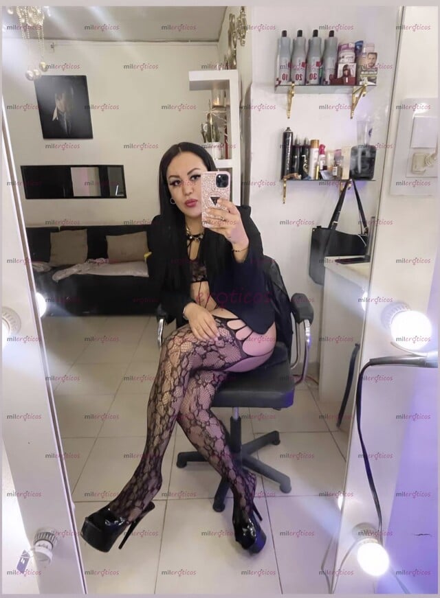 FOTOS DE ANA NICOLE GOLOSA PUTONA CALIENTE LISTA PARA TI CON LUGAR