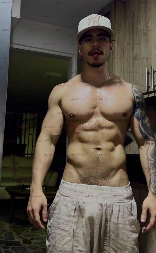 FOTOS DE MODELO COLOMBIANO FITNESS VERSÁTIL MUY CALIENTE!!!!!!