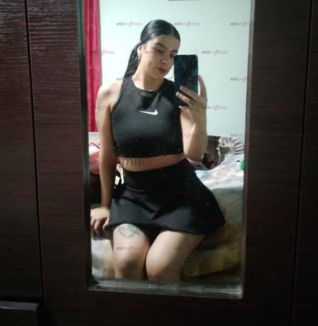 FOTOS DE SOY MUY COMPLACIENTE CON ROSES PARA CALENTARNOS MUCHO