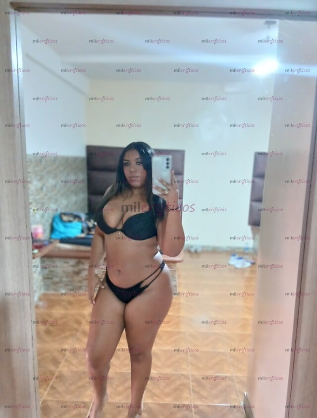 FOTOS DE HERMOSA MORENA LISTA PARA COMPLACERTE Y LA PASEMOS RICO