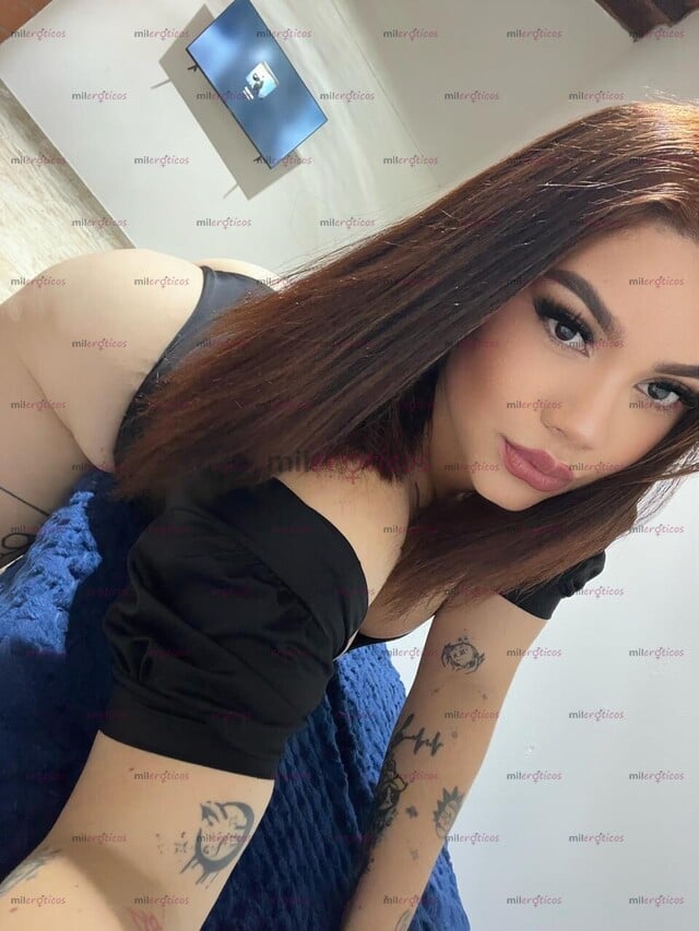 FOTOS DE HERMOSA VOLUPTUOSA NATURAL , DISPONIBLE PARA TI