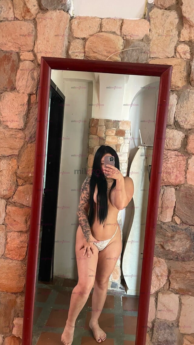 FOTOS DE SOLO ESTOY DE PASO POR COLOMBIA VOY A ESTAR 15 DÍAS, LA PASAMOS DELI?