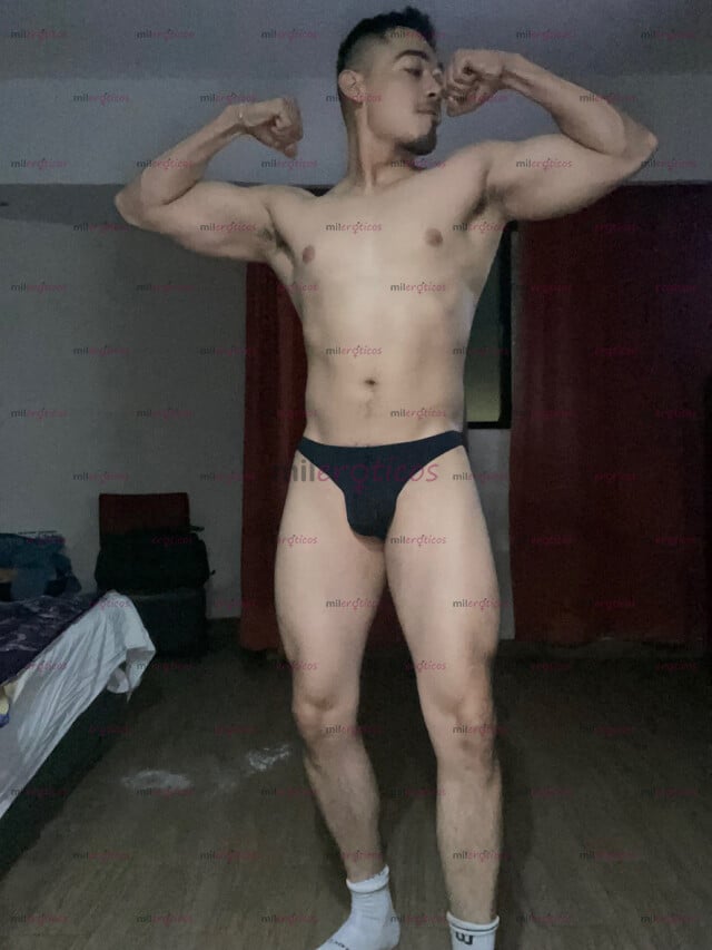 FOTOS DE JOVEN MASCULINO LISTO PARA DARTE VERGA A TOPE, SOY MUY HOT.