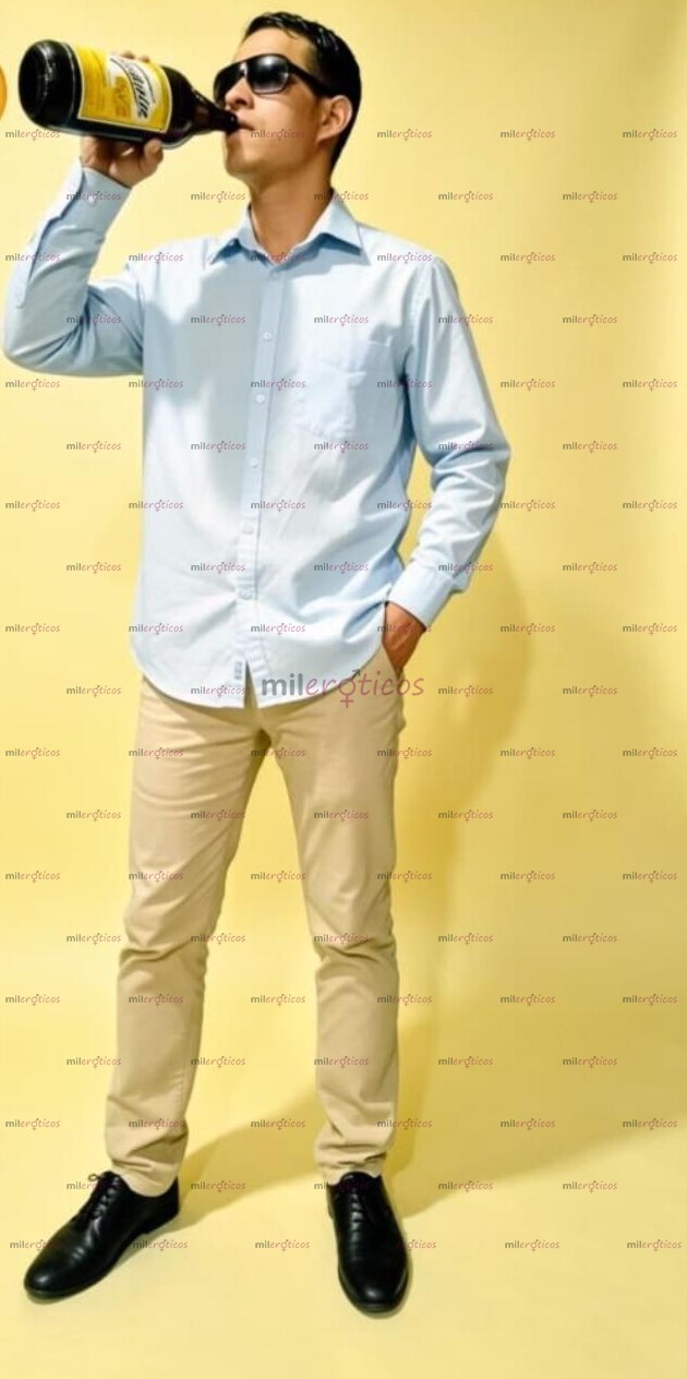 FOTOS DE ACTIVO, TENGO 21 AÑOS, SOY DE LA CDMX , ESTUDIANTE Y CREADOR DE CONTENIDO