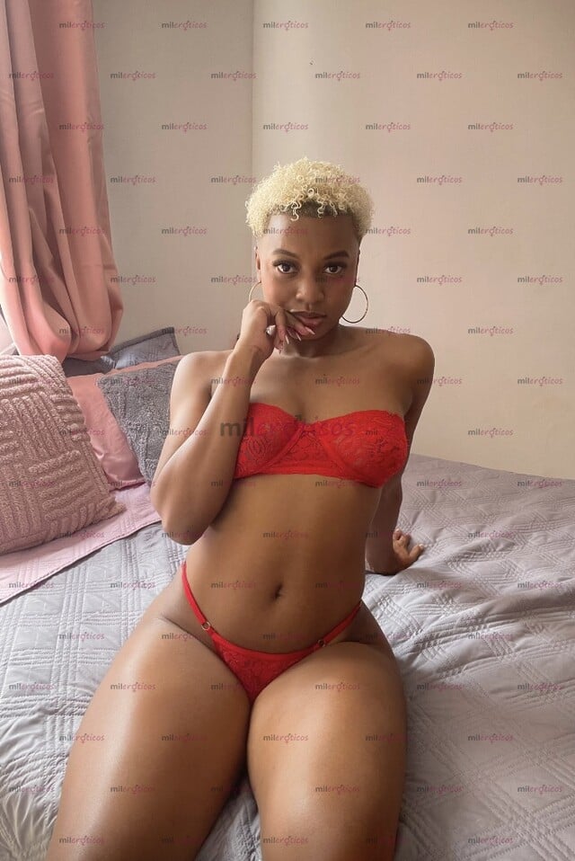 FOTOS DE MORENA RICA SEXY, FLAQUITA DE 19 AÑOS, PERVERTIDA CON GANAS DE TI