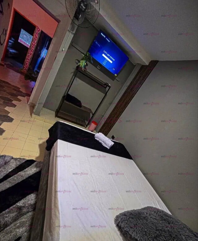 FOTOS DE ALQUILER DE HABITACIONES CON AIRE ACONDICIONADO BAÑO PRIVADO