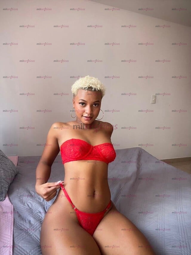 FOTOS DE MORENA RICA SEXY, FLAQUITA DE 19 AÑOS, PERVERTIDA CON GANAS DE TI