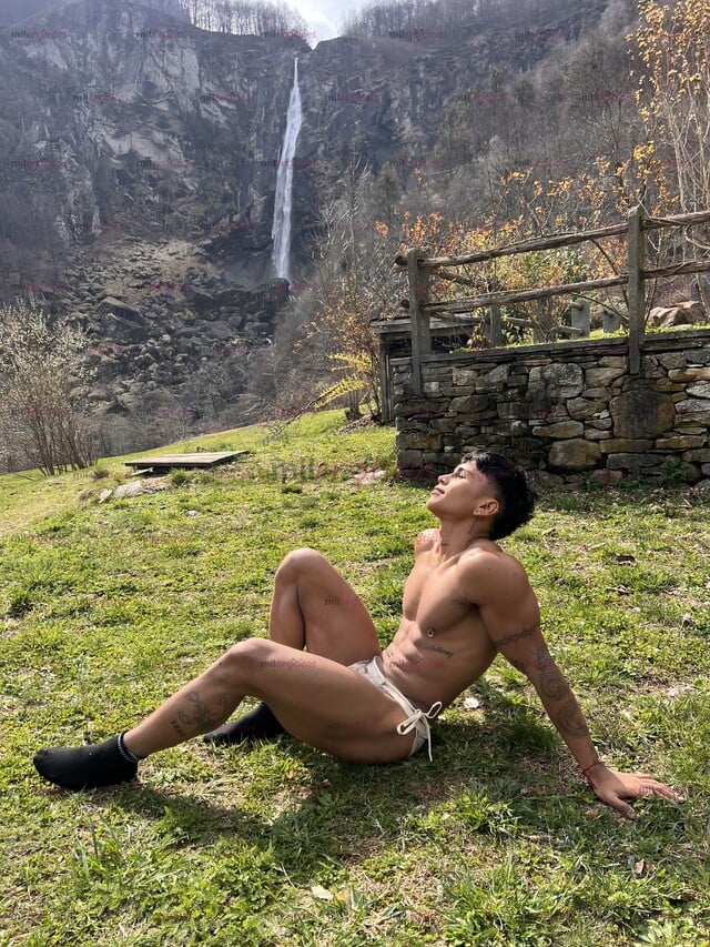 FOTOS DE CHICO EXCLUSIVO, SOLO GENTE INTERESADA Y SOLVENTE.